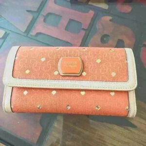 Guess Tri-fold Wallet